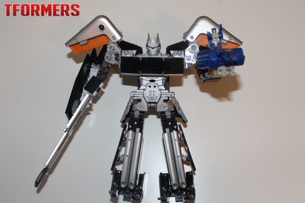 SDCC 2016   Transformers Evolution Soundwave Exclusive Figure Image Gallery  (38 of 42)